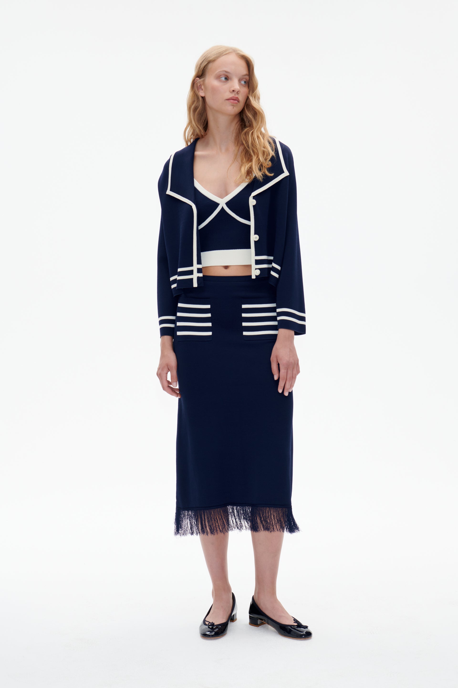 23516_7335_Lookfront