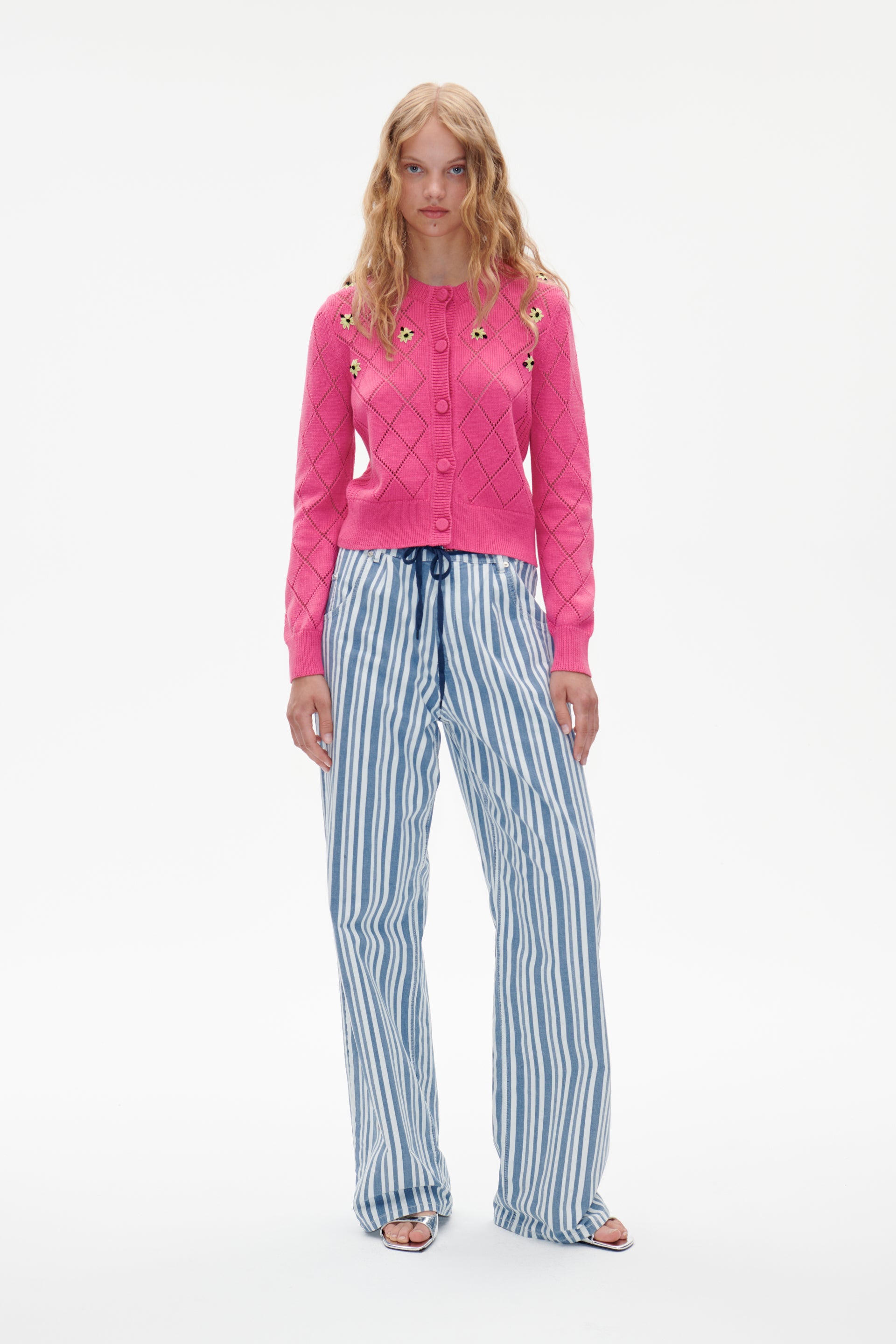 23558_6233_Lookfront