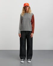 24-3_lookbook_women_49_01GINfwO1Z6xeEm