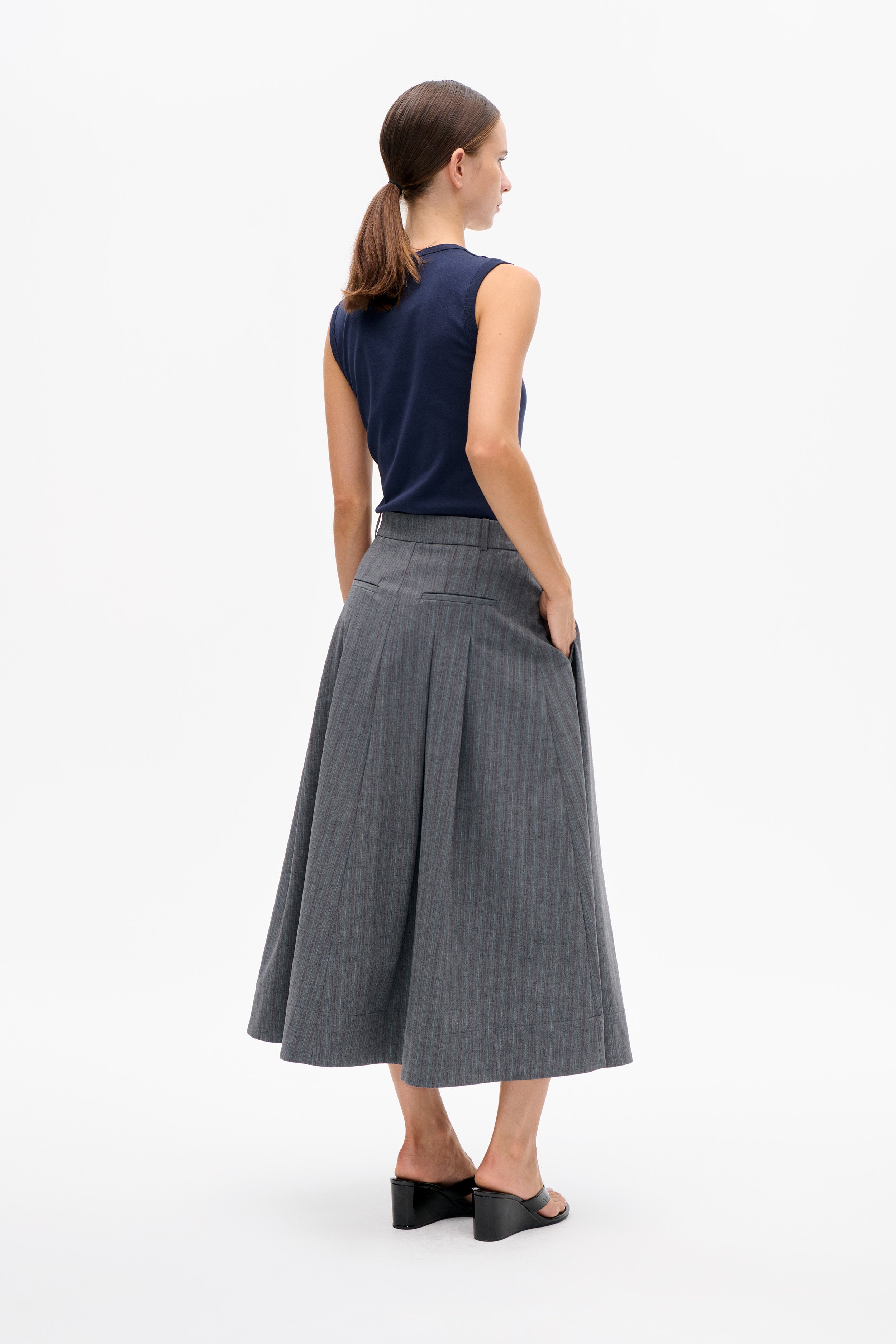Baum und Pferdgarten / SABRINNA Skirt / Grey Stripes