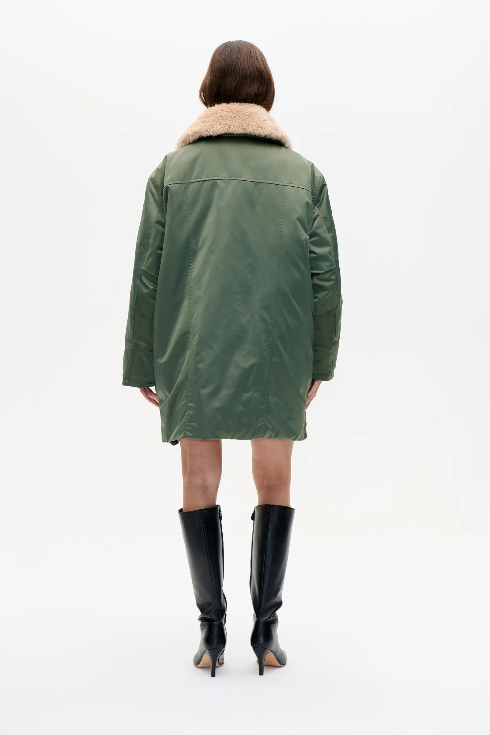 Baum und Pferdgarten / DAMI Jacke / Thyme