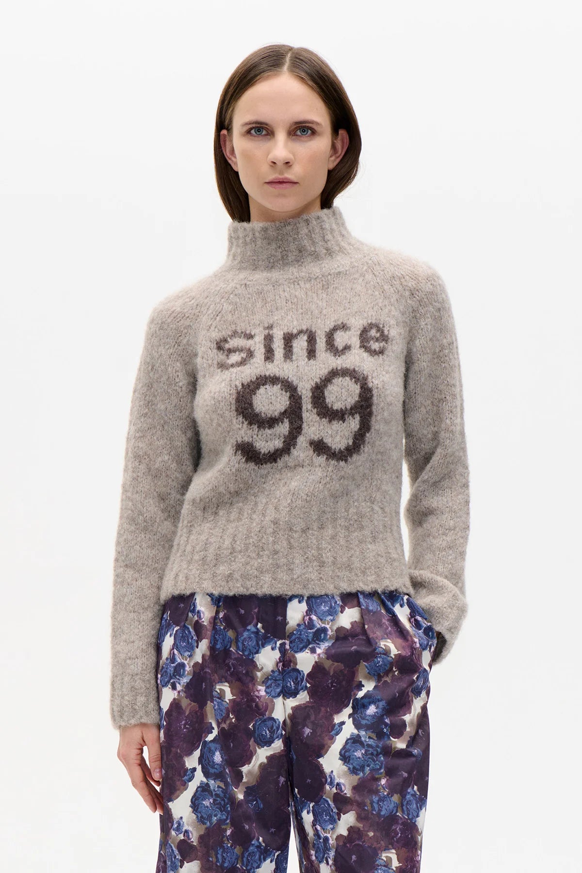 Baum und Pferdgarten / CELENA KNIT / Morel