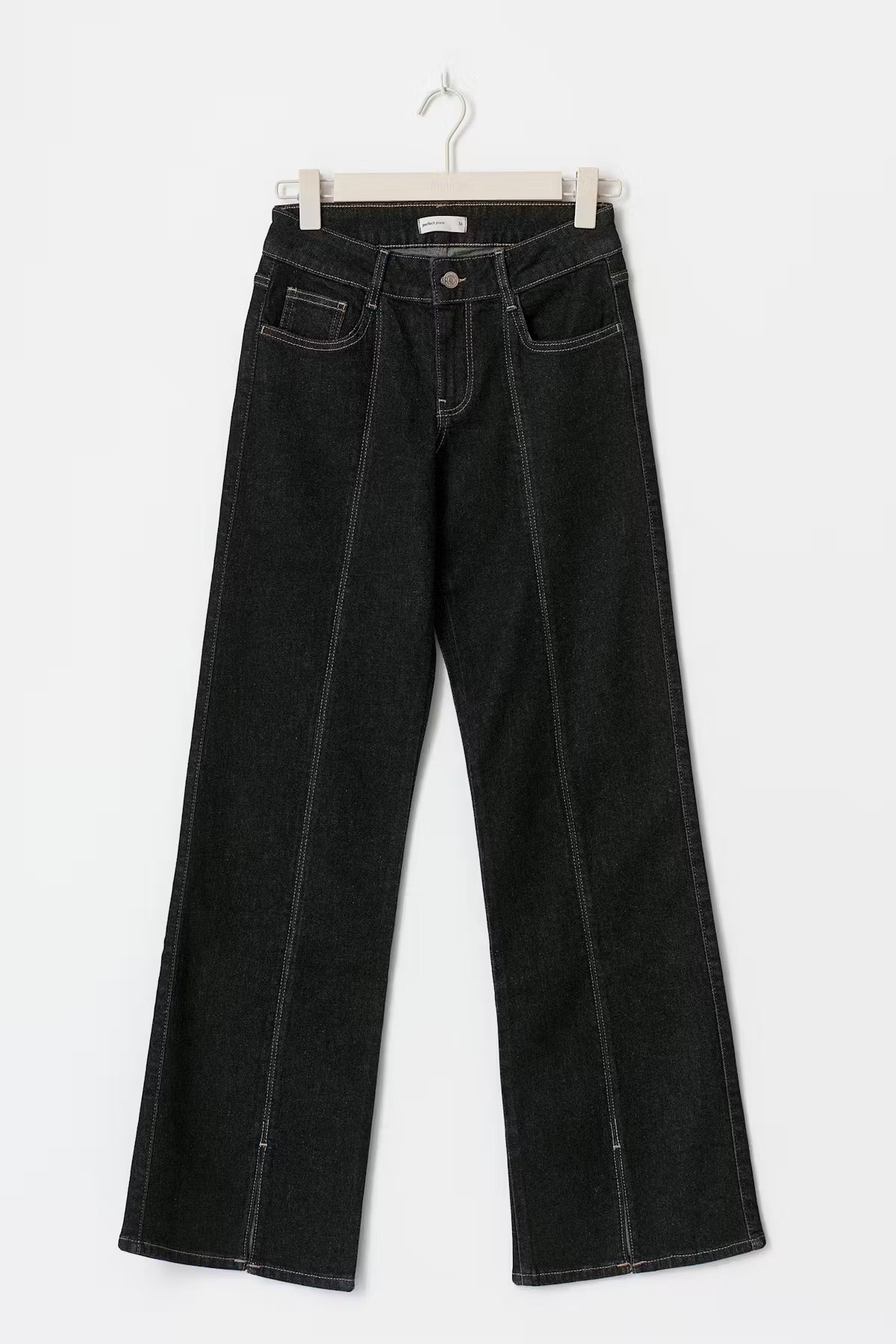 Gina Tricot / Low front slit jeans / Dk rinse