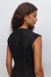 Gina Tricot / Waist shaped denim vest / Dk rinse
