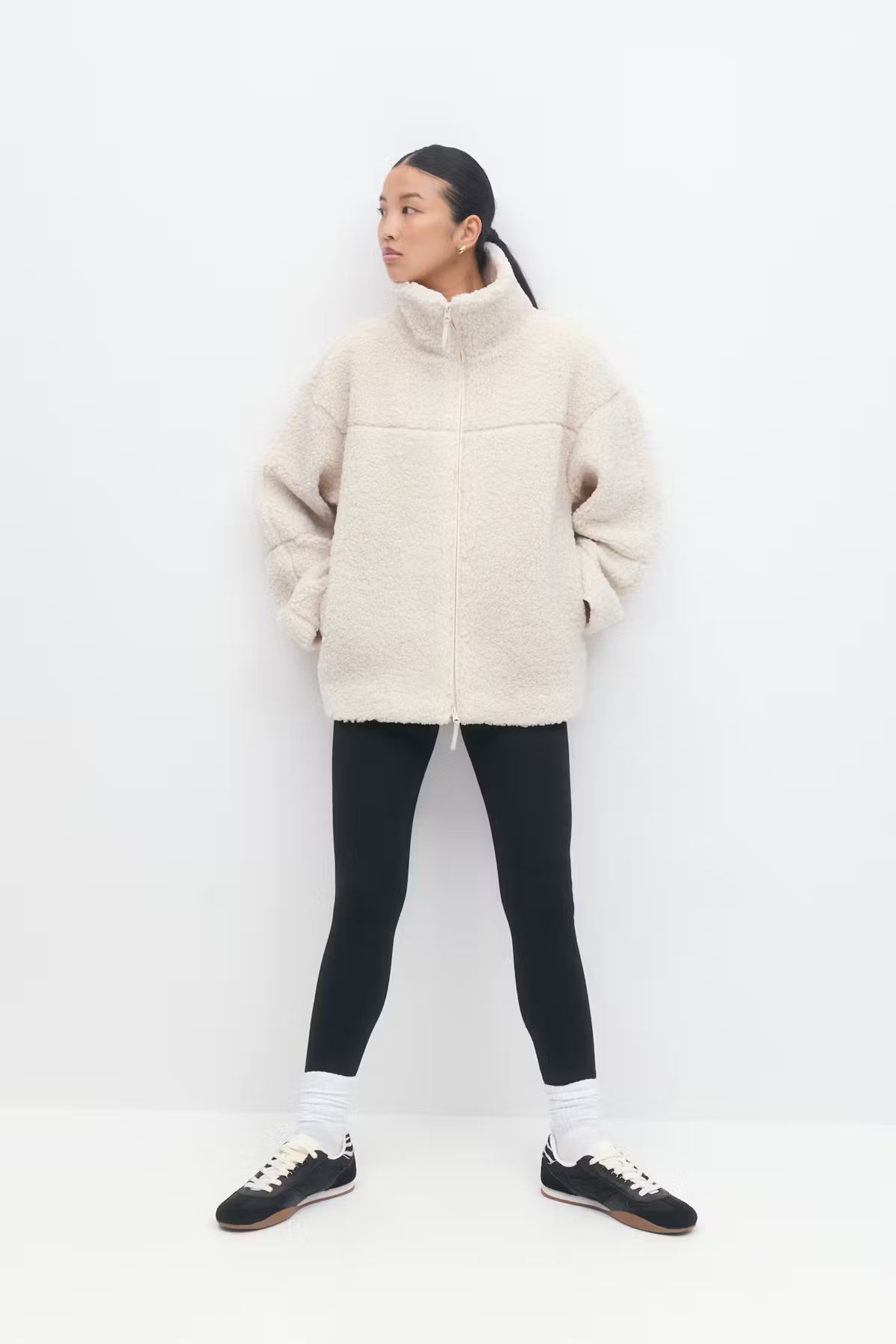 Gina Tricot / Pile zip jacket / Cream