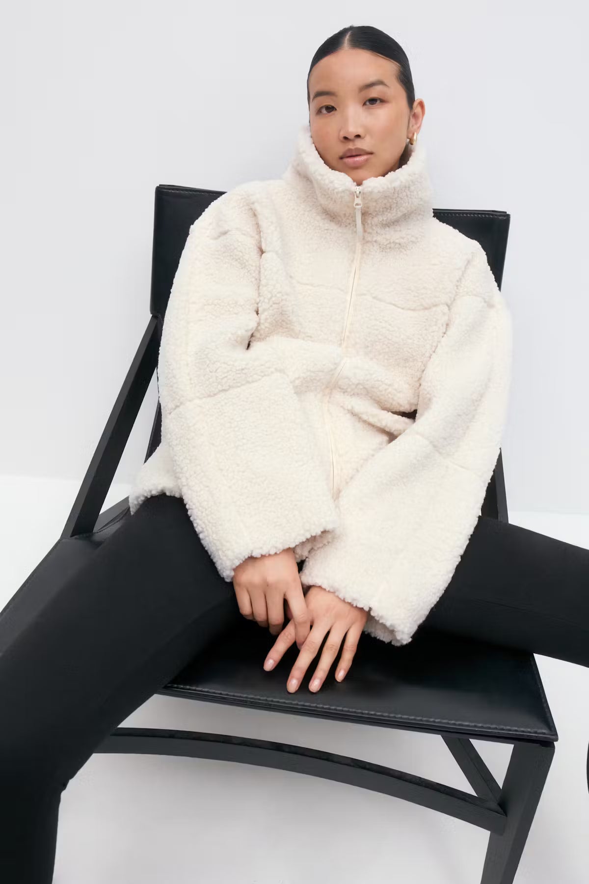 Gina Tricot / Pile zip jacket / Cream