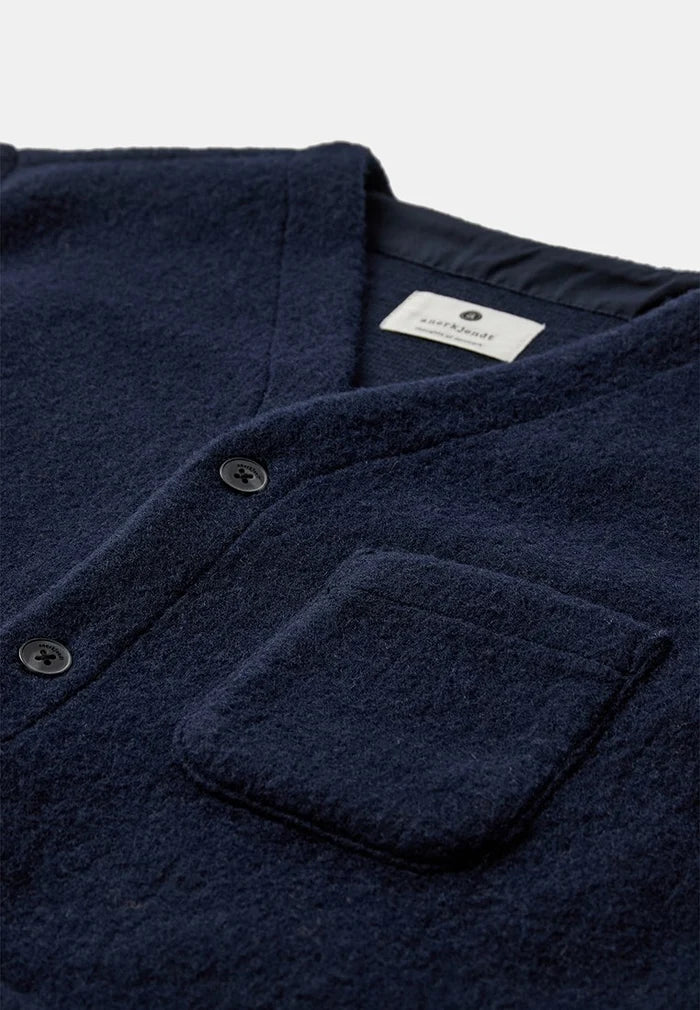 ANERKJENDT / AKSIGURD BOILED WOOL OVERSHIRT / Sky Captain