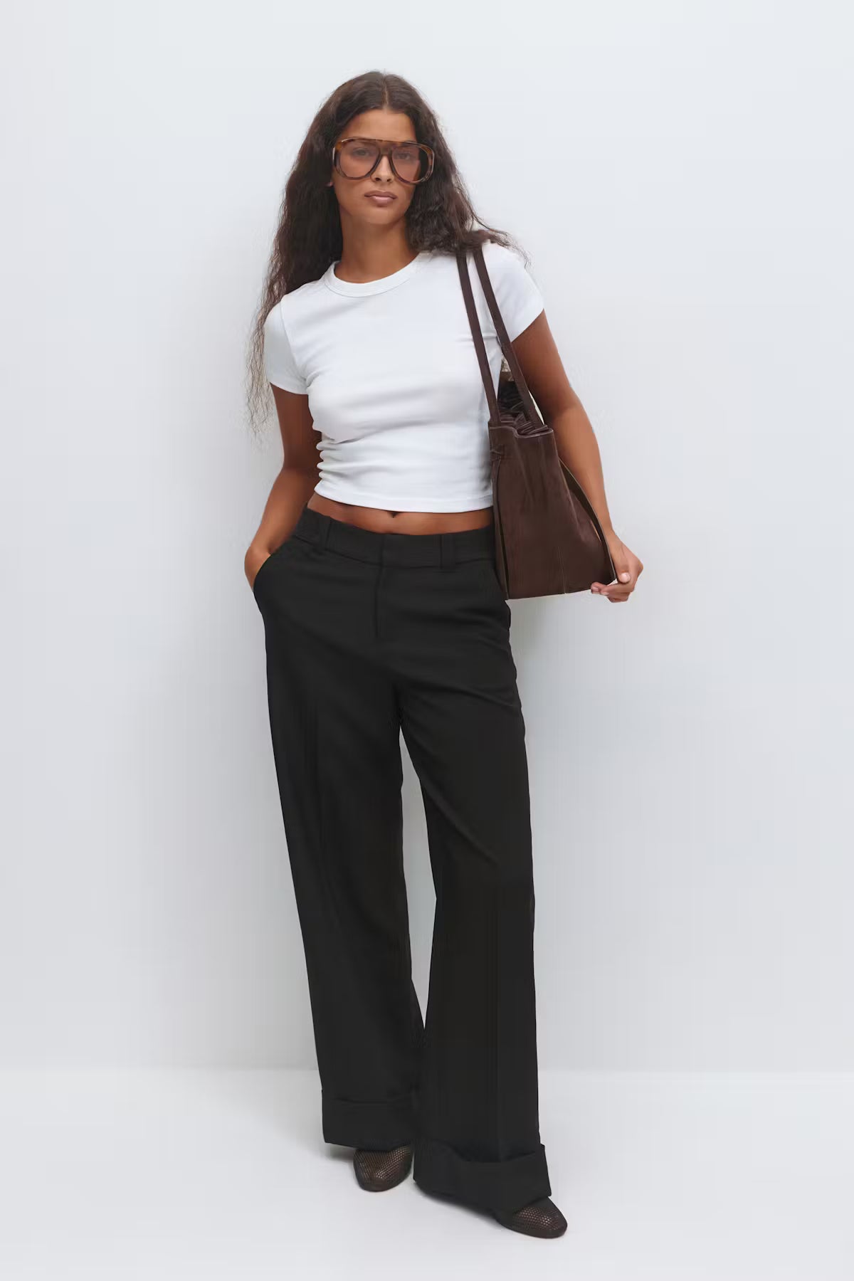 Gina Tricot / Mid waist wide trousers / Black