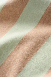 Ib Laursen / Geschirrtuch Linus m/hellgrünen und hellbraunen breiten Streifen