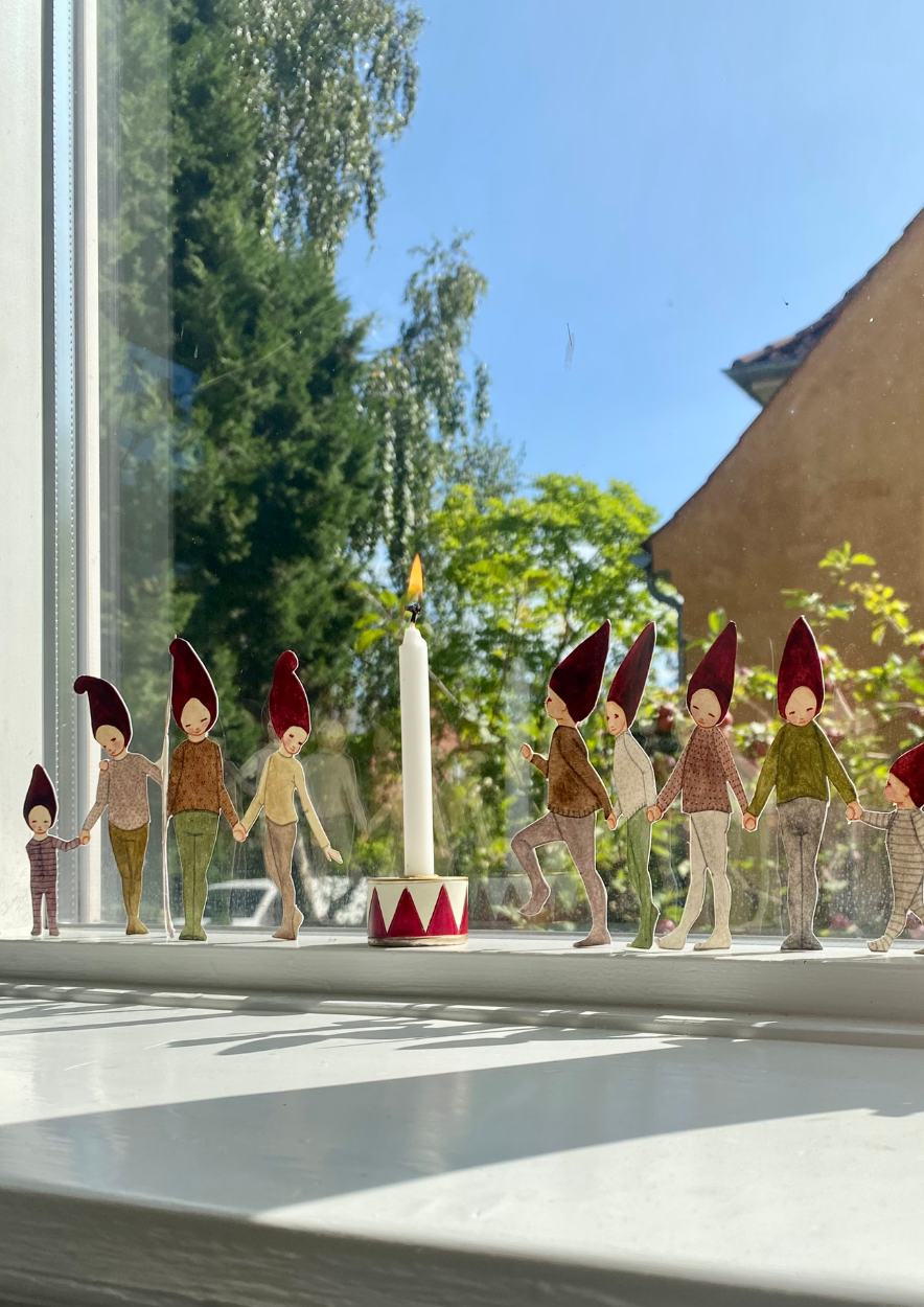 Weihnachtspapierausschnitte Elfenbande 1