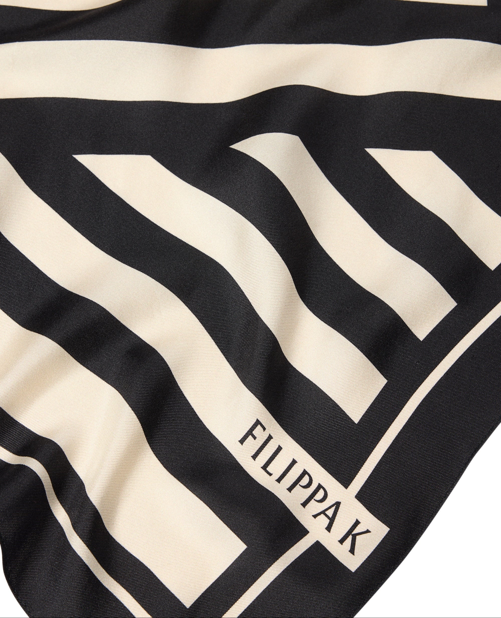 Filippa K / Printed Silk Scarf / Black