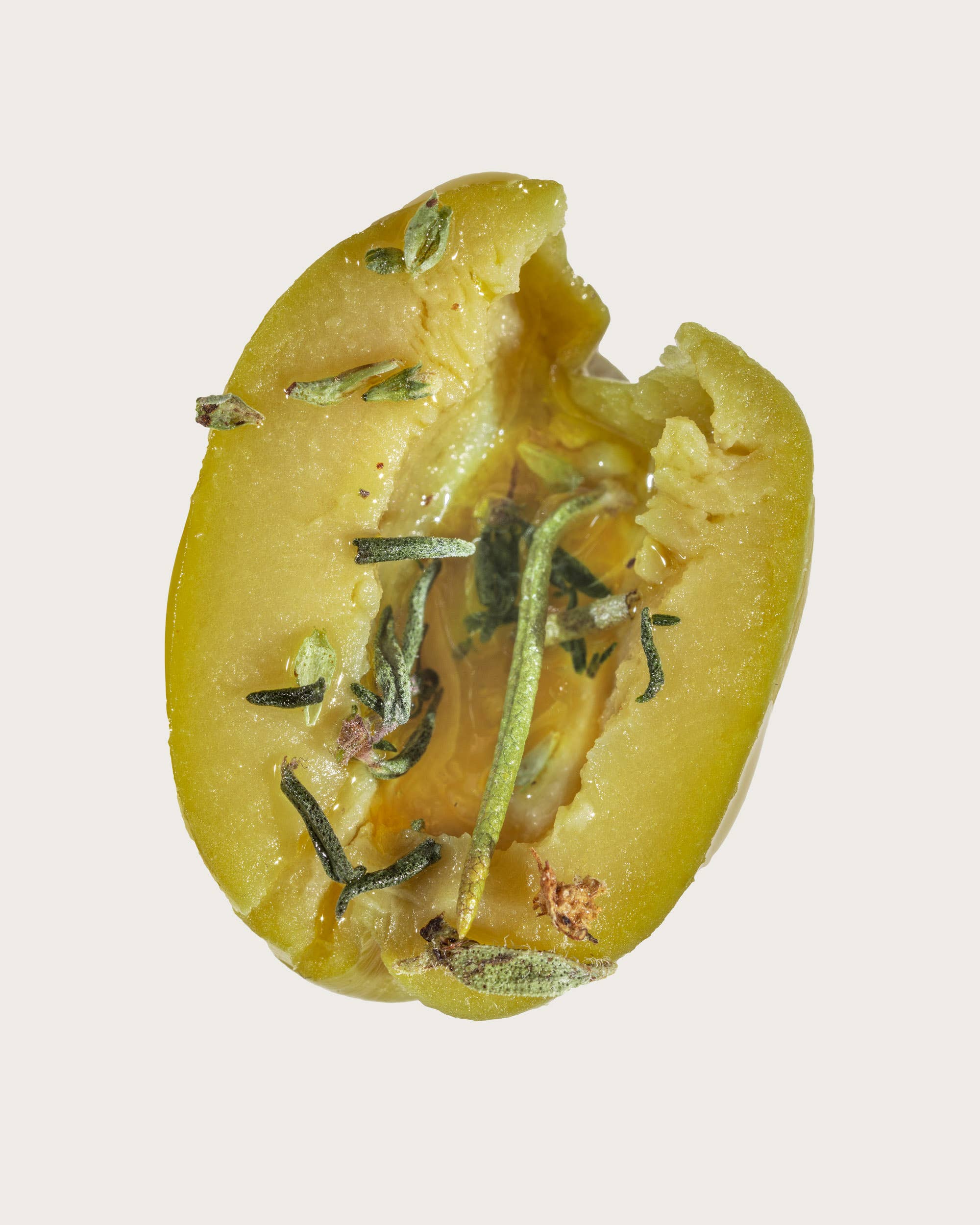 O.E.L. - Thalassa GmbH & Co. KG - OELiven Grün 170 g - Bio Oliven mit Kräutern und Knoblauch