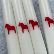 Dip Dye Kerzen | Dala Pferd rot-weiß
