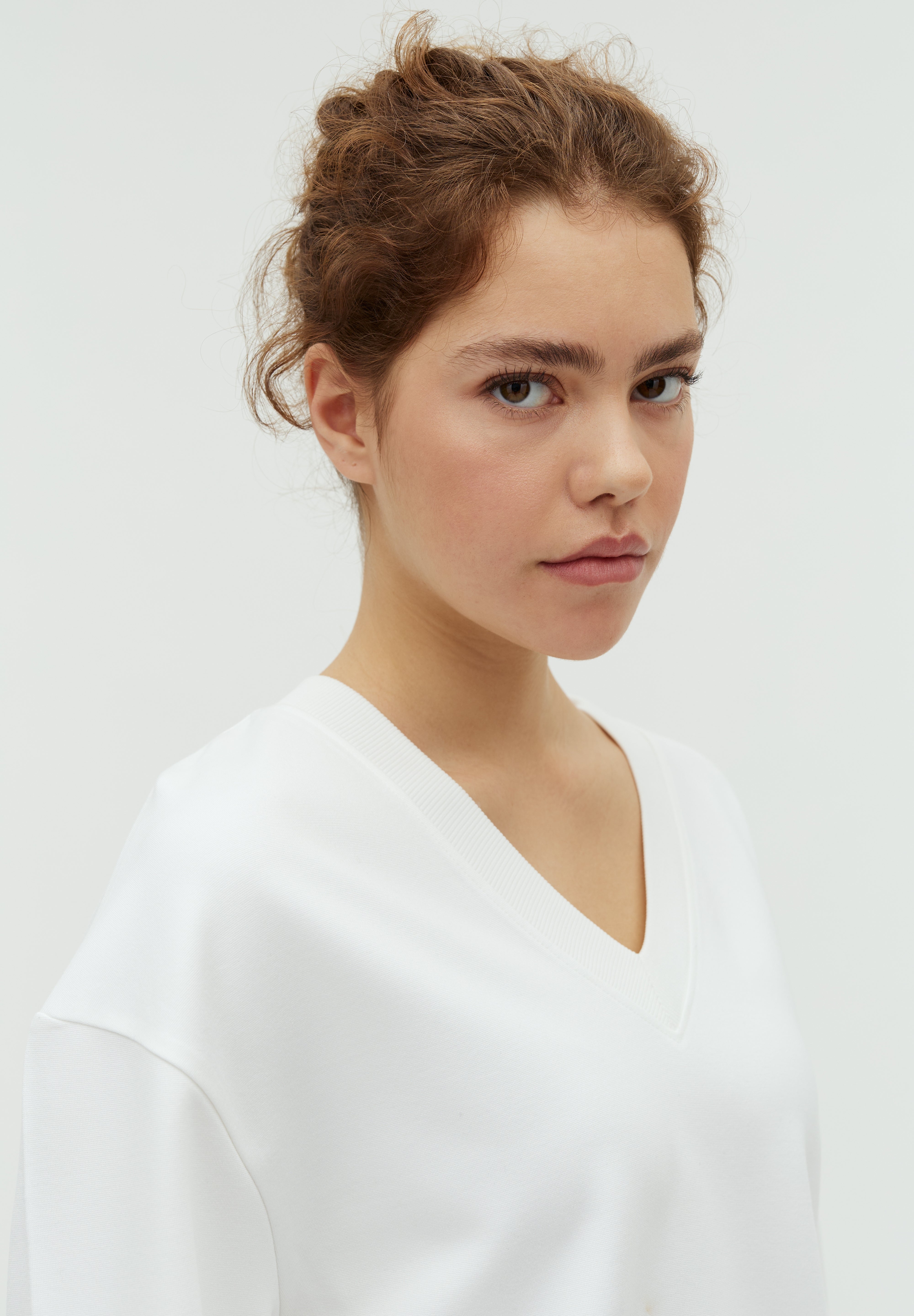 MbyM / Betsy - Emrys V-M Top / T-shirt / white