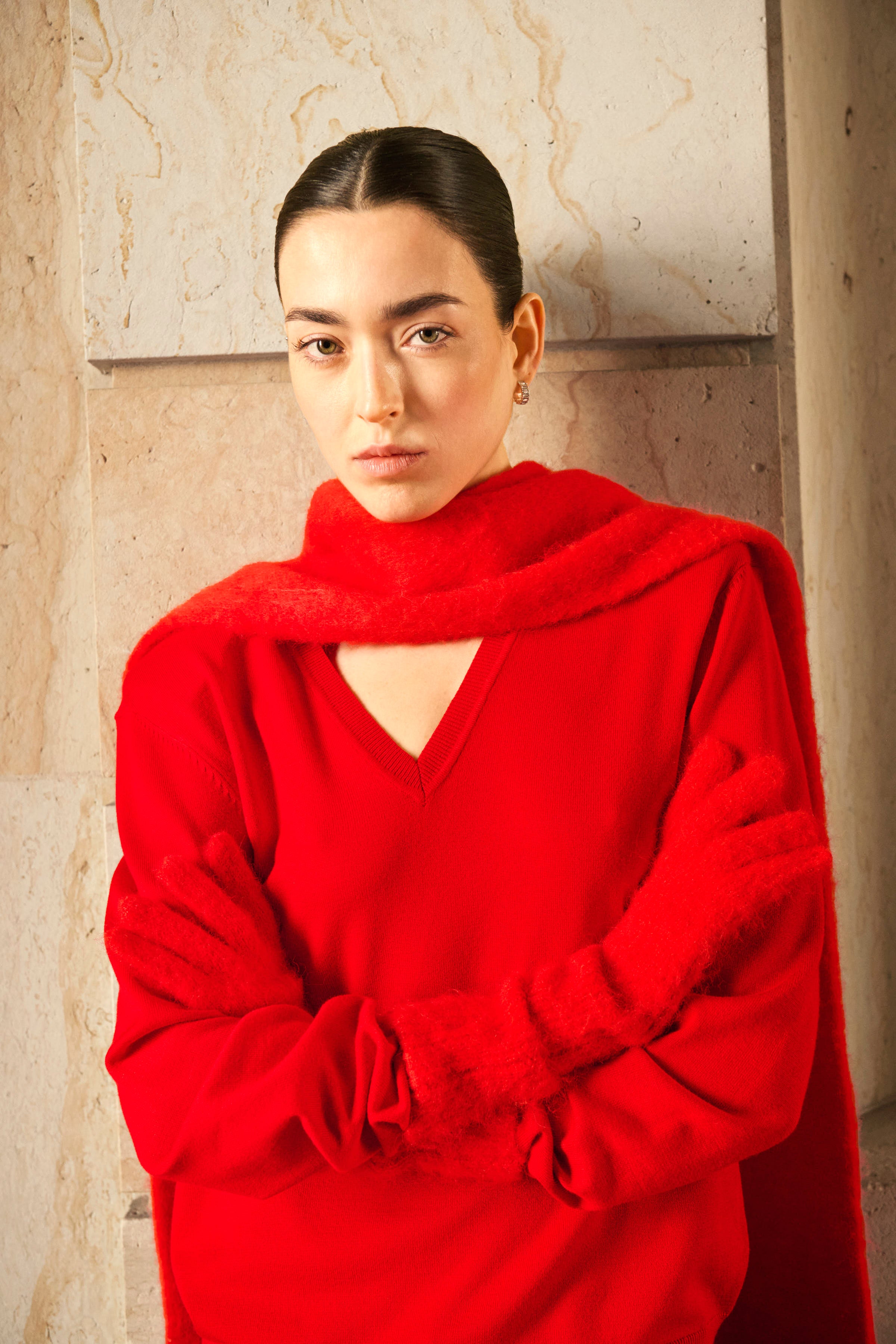 MbyM / Ruthie-M Bravani / Red aura