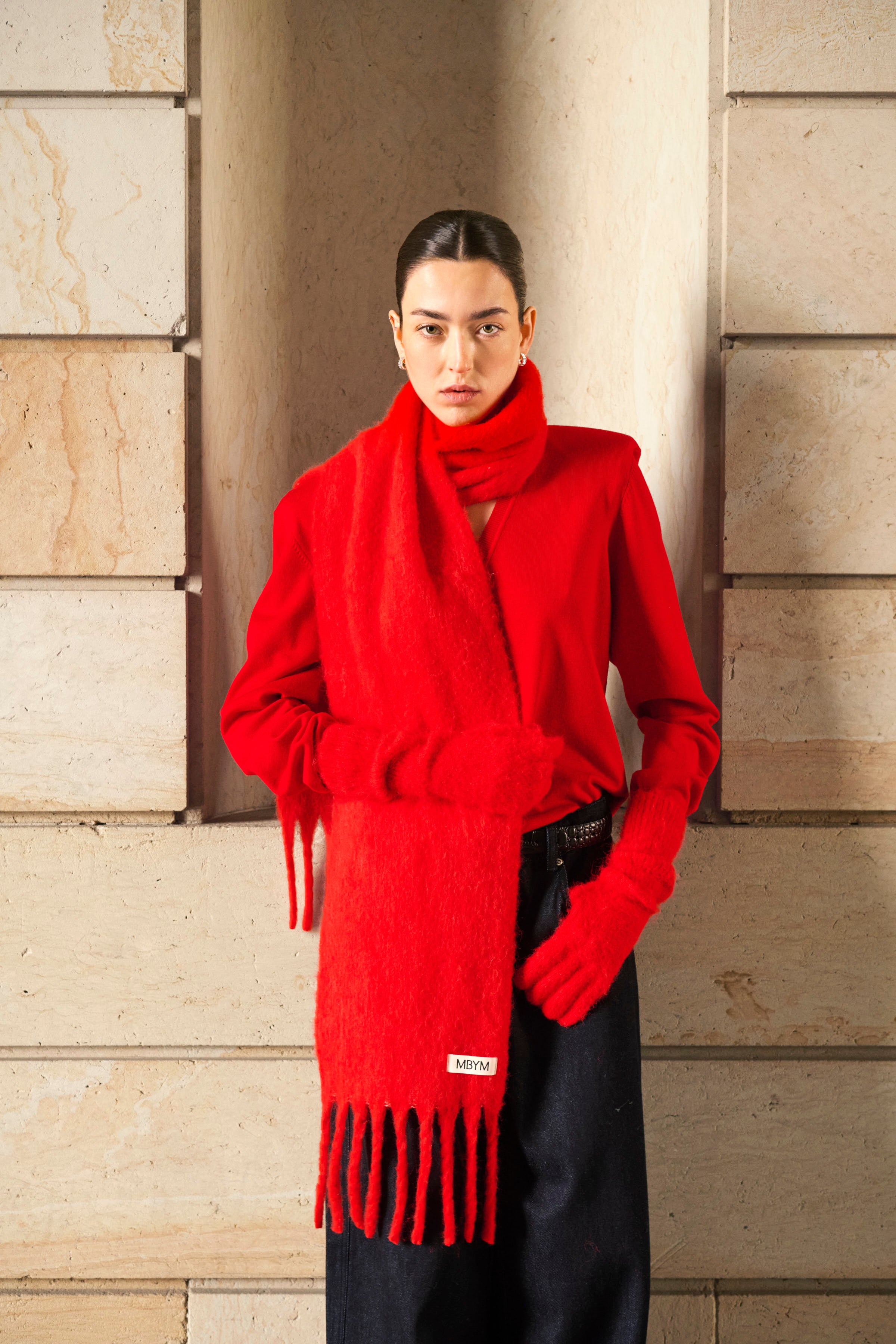 MbyM / Ruthie-M Bravani / Red aura