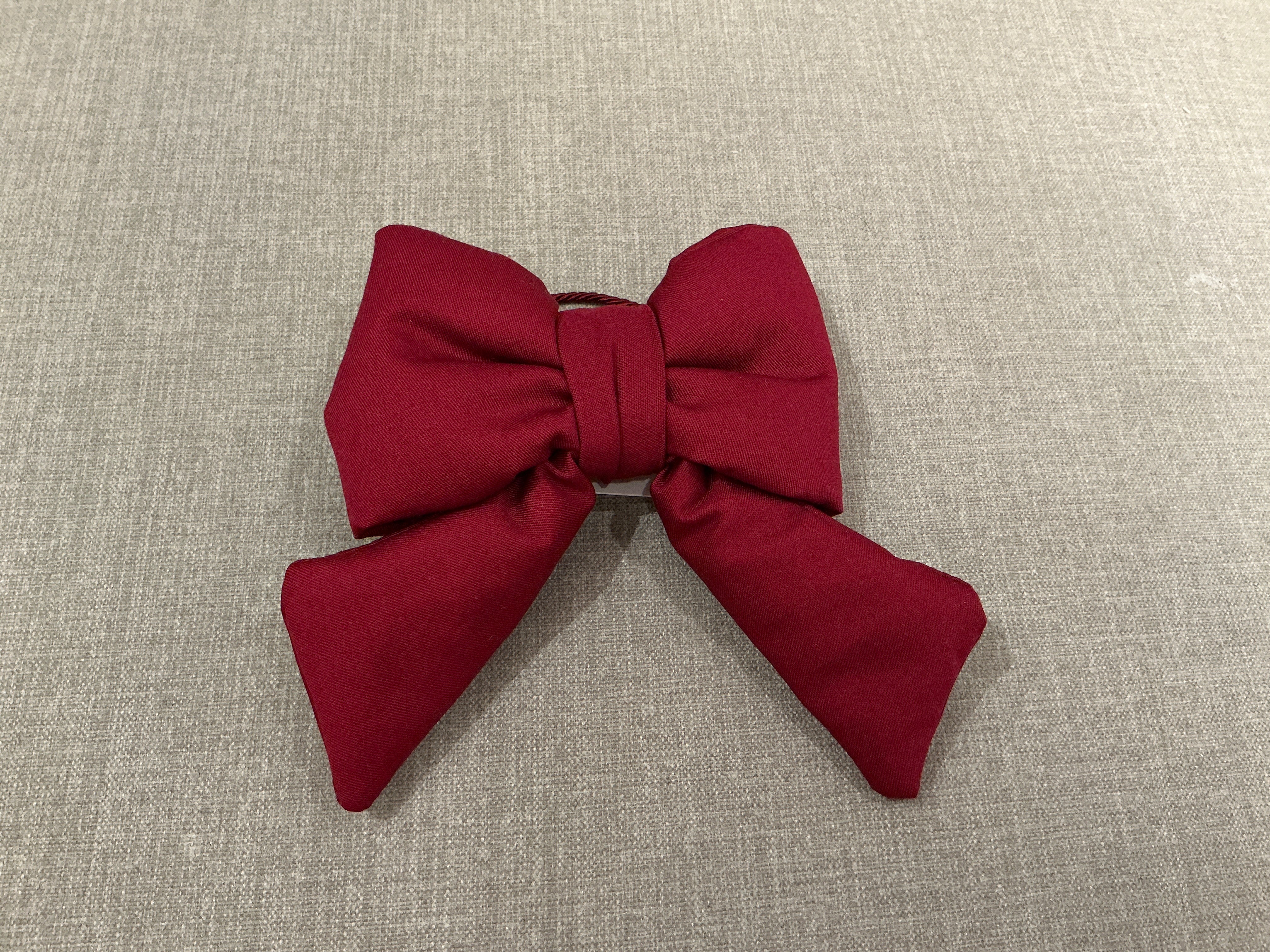 Gepolsterte Schleife aus Baumwolle 14x15cm: Burgunderrot