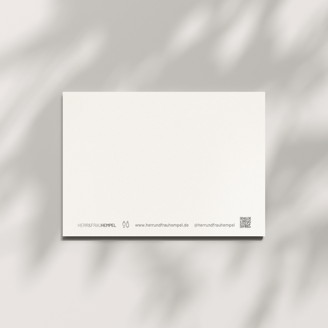 HERR&FRAUHEMPEL - Postkarte - SUPERSCHWESTER