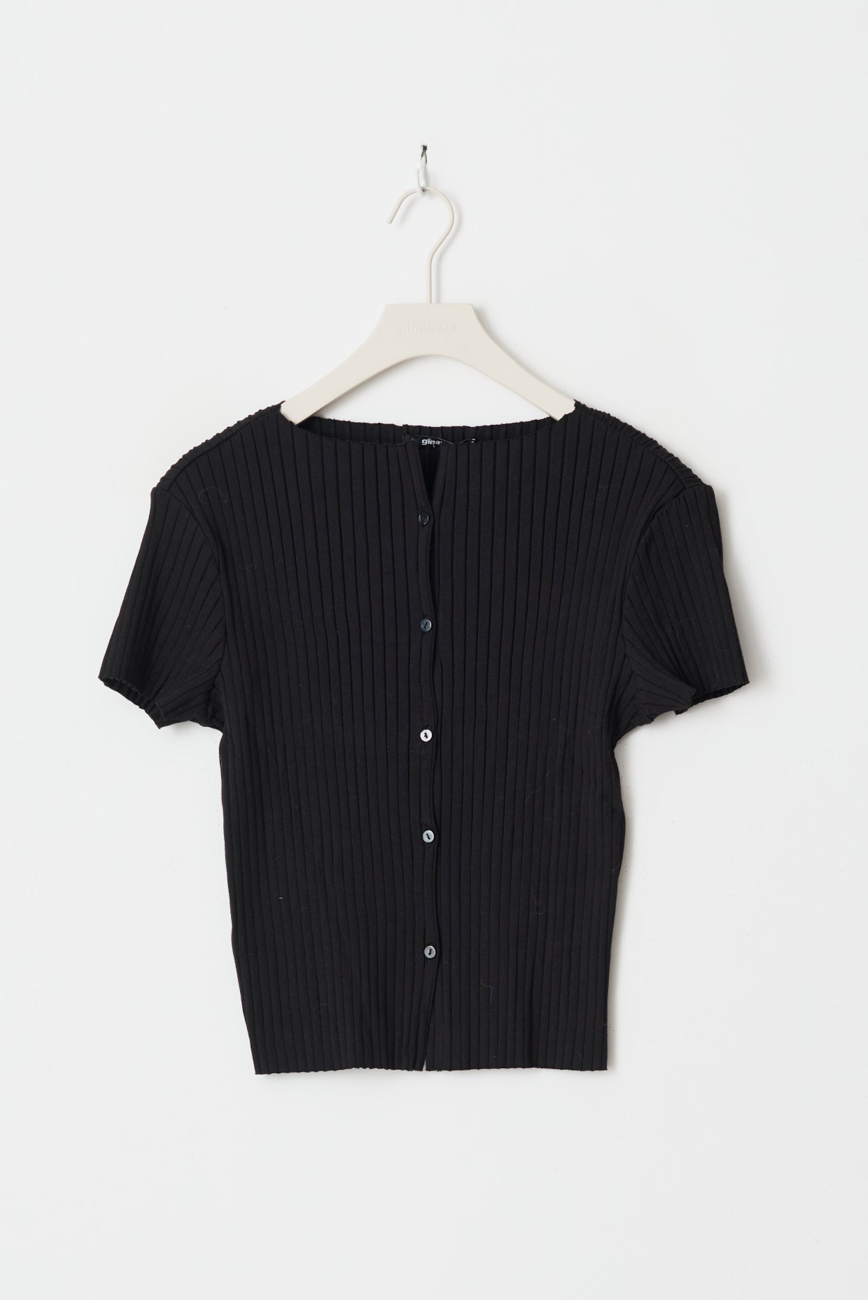 Gina Tricot / Rib button top / Black