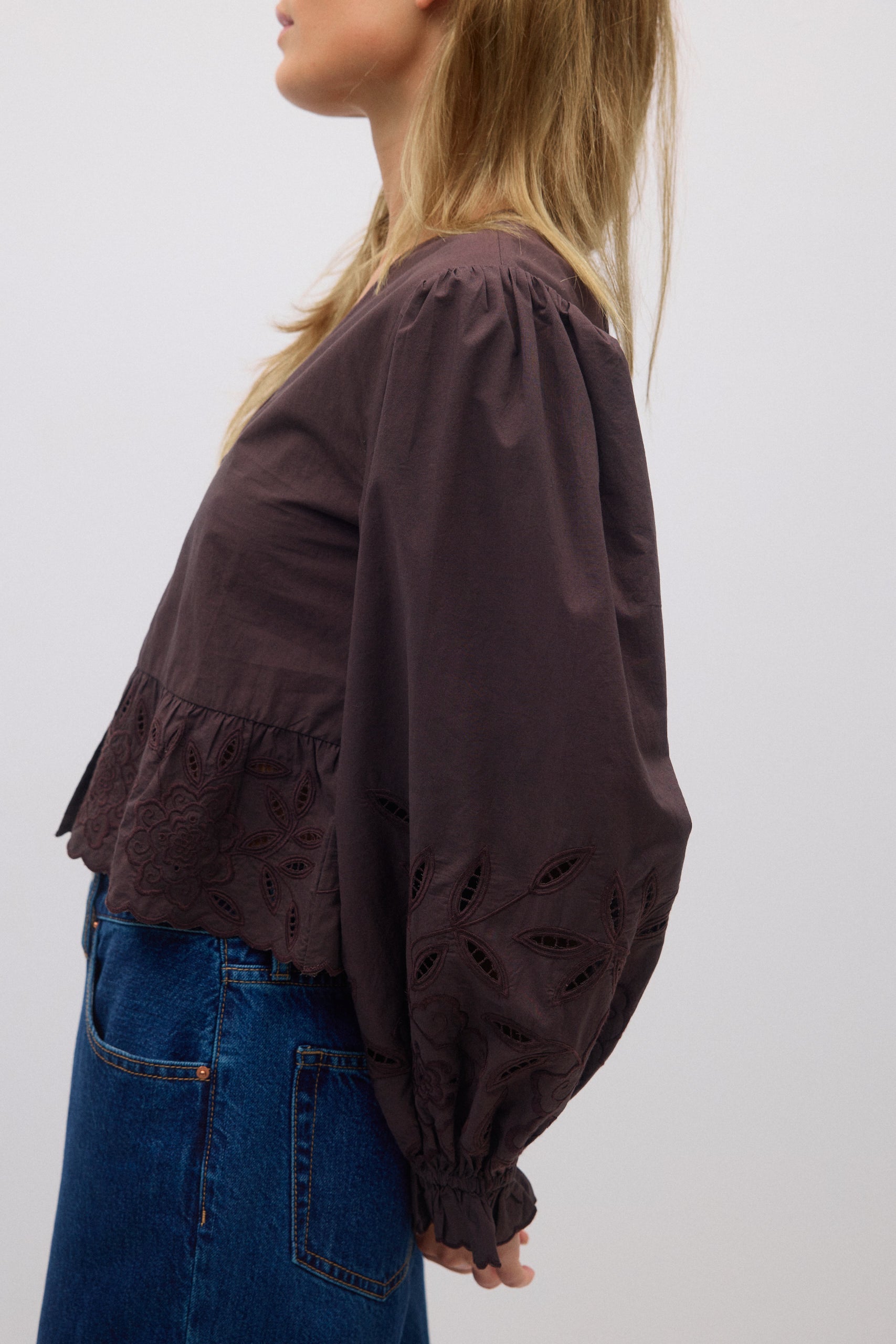 Gina Tricot / Lacing blouse / Brown