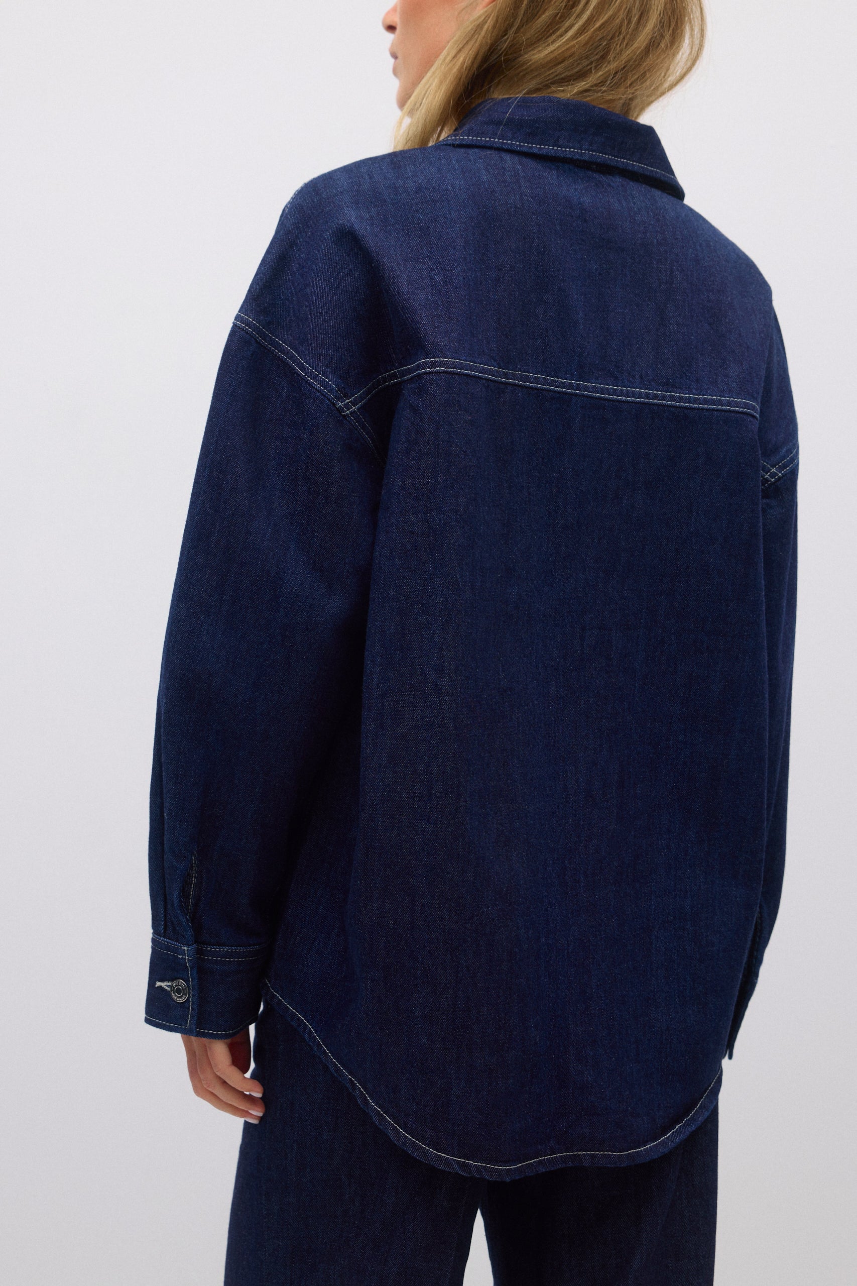 Gina Tricot / Oversize denim shirt / Rinse