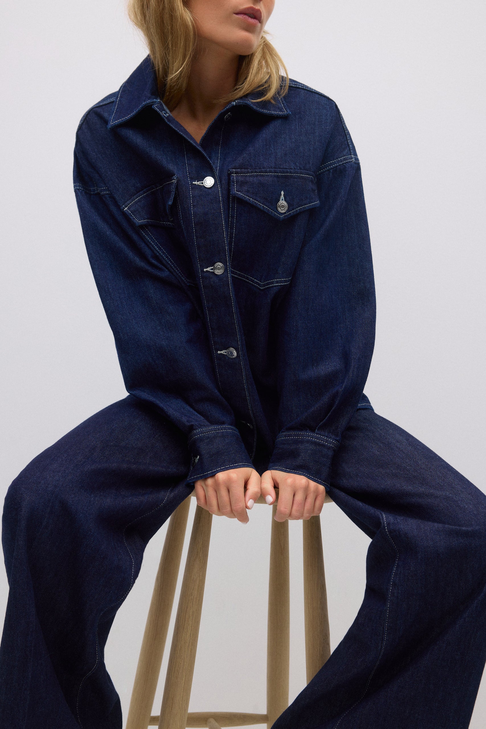 Gina Tricot / Oversize denim shirt / Rinse