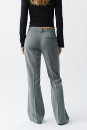 Gina Tricot / Relaxed bootcut trousers / Grey melange