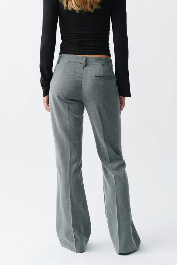 Gina Tricot / Relaxed bootcut trousers / Grey melange
