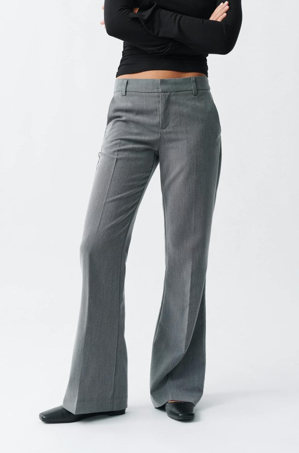 Gina Tricot / Relaxed bootcut trousers / Grey melange