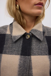 Gina Tricot / Short jacket / Beige check