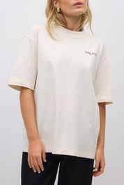 Gina Tricot / Printed oversized tee / Gardenia