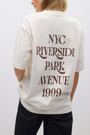 Gina Tricot / Printed oversized tee / Gardenia