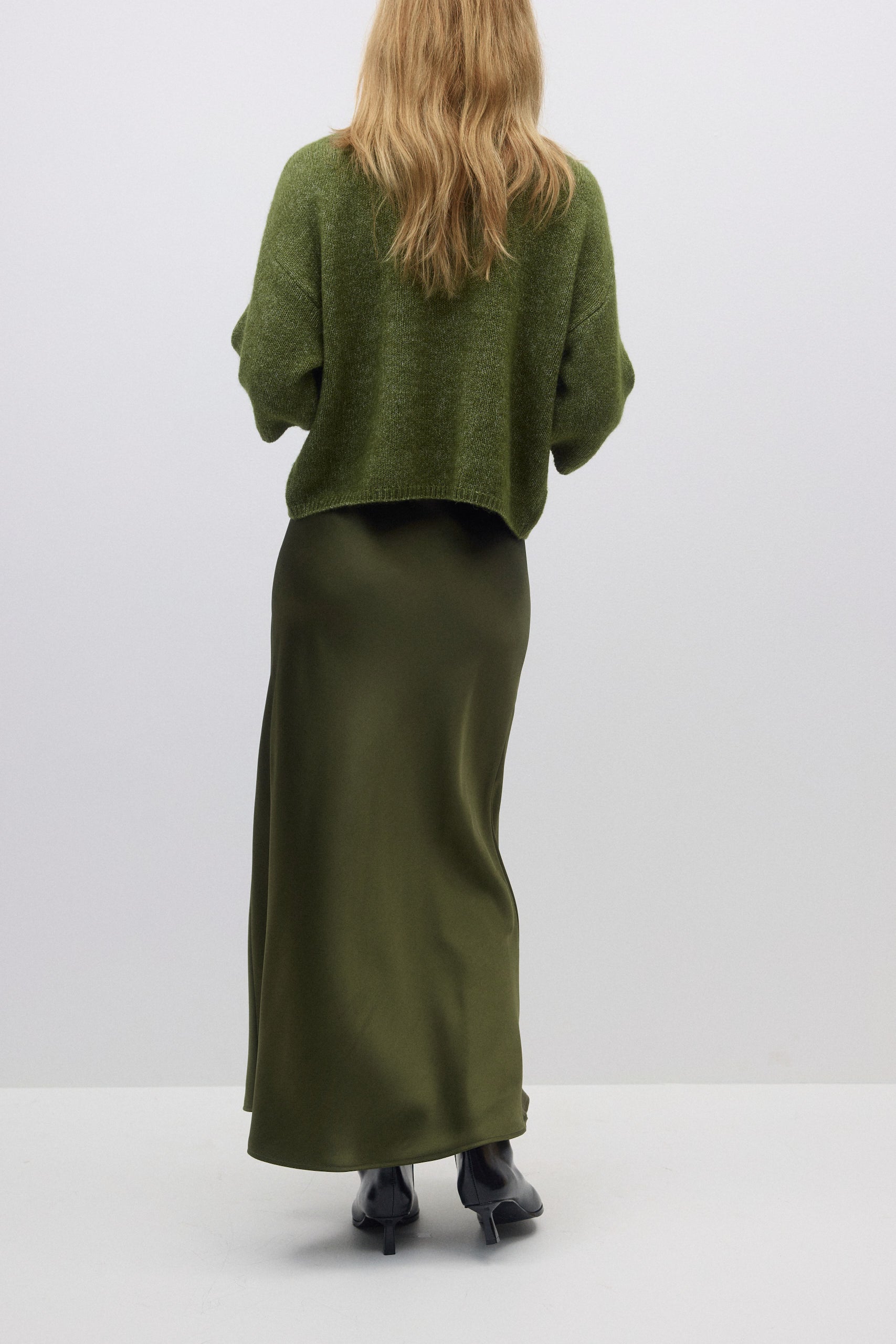 Gina Tricot / Crew neck knitted sweater / Happy green
