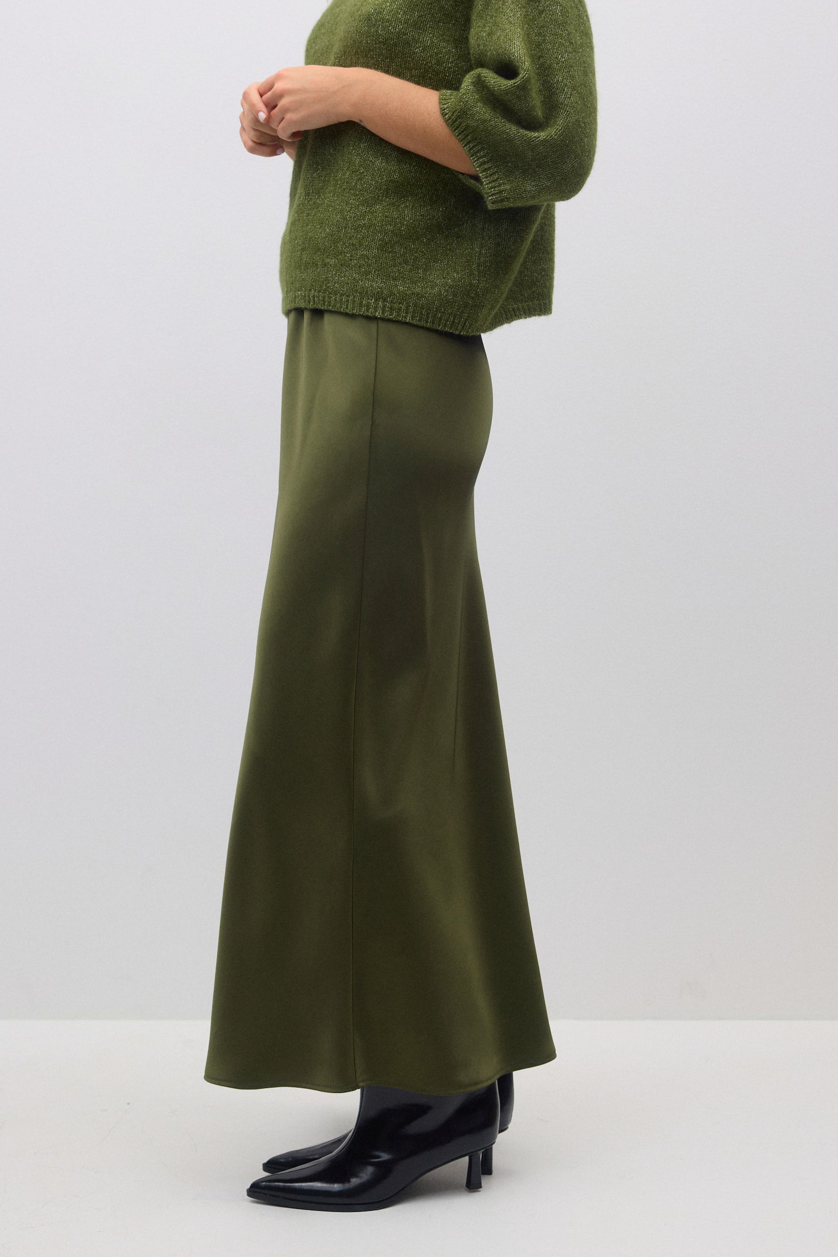 Gina Tricot / Crew neck knitted sweater / Happy green