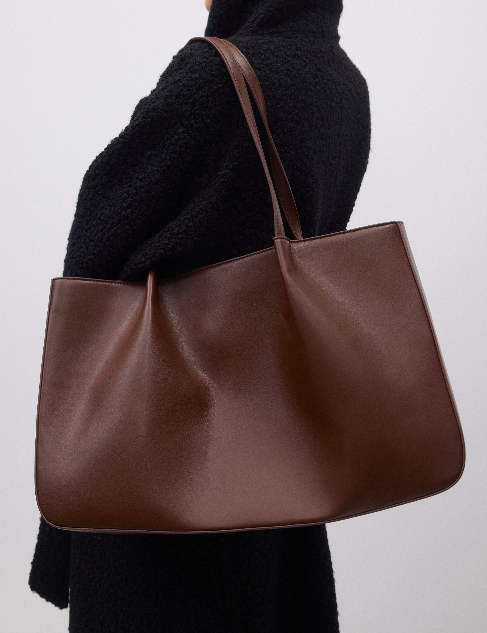 6351_43ba4bbe94-frida-shopper-bag-7180-4-original.jpg