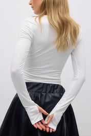 Gina Tricot / Soft touch v-neck top / Off White