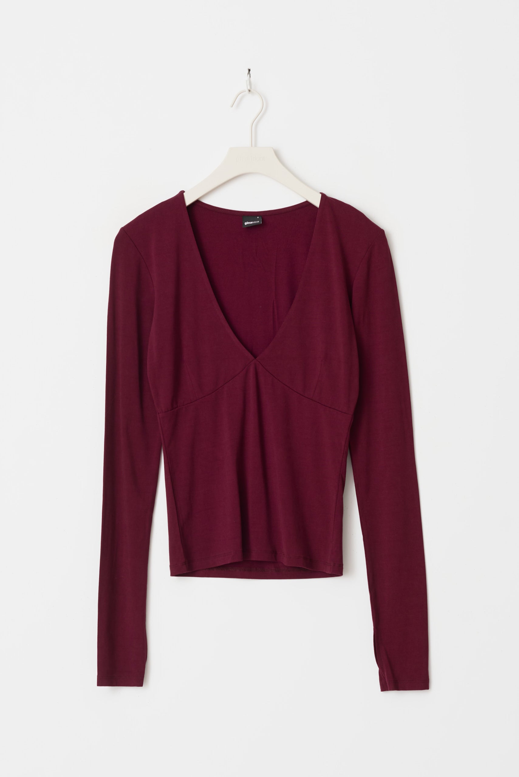 Gina Tricot / Soft touch v-neck top / Tawny Port