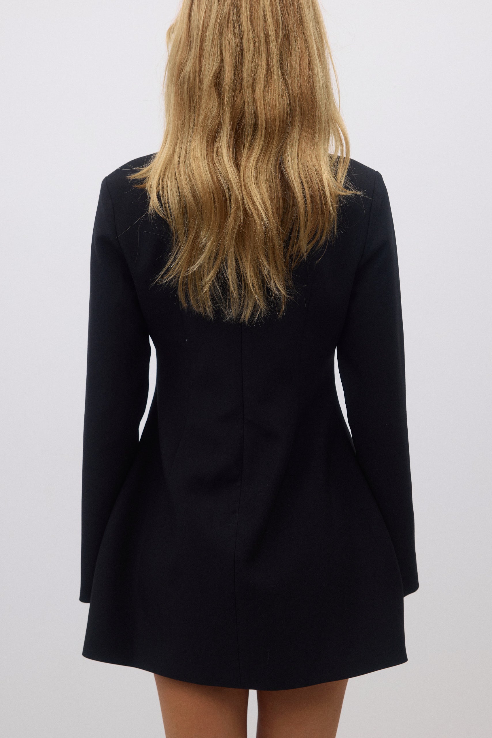 Gina Tricot / Tailored mini dress / Black