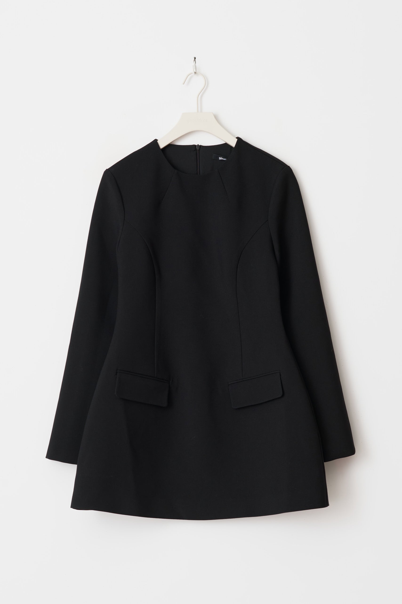 Gina Tricot / Tailored mini dress / Black