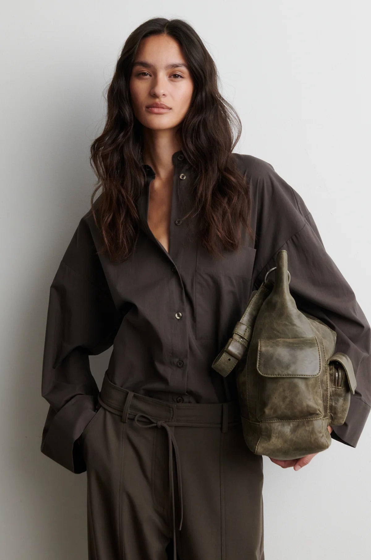 SECOND FEMALE / Lanna Shirt / Black Olive