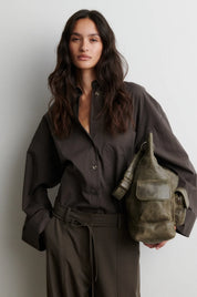 SECOND FEMALE / Lanna Shirt / Black Olive