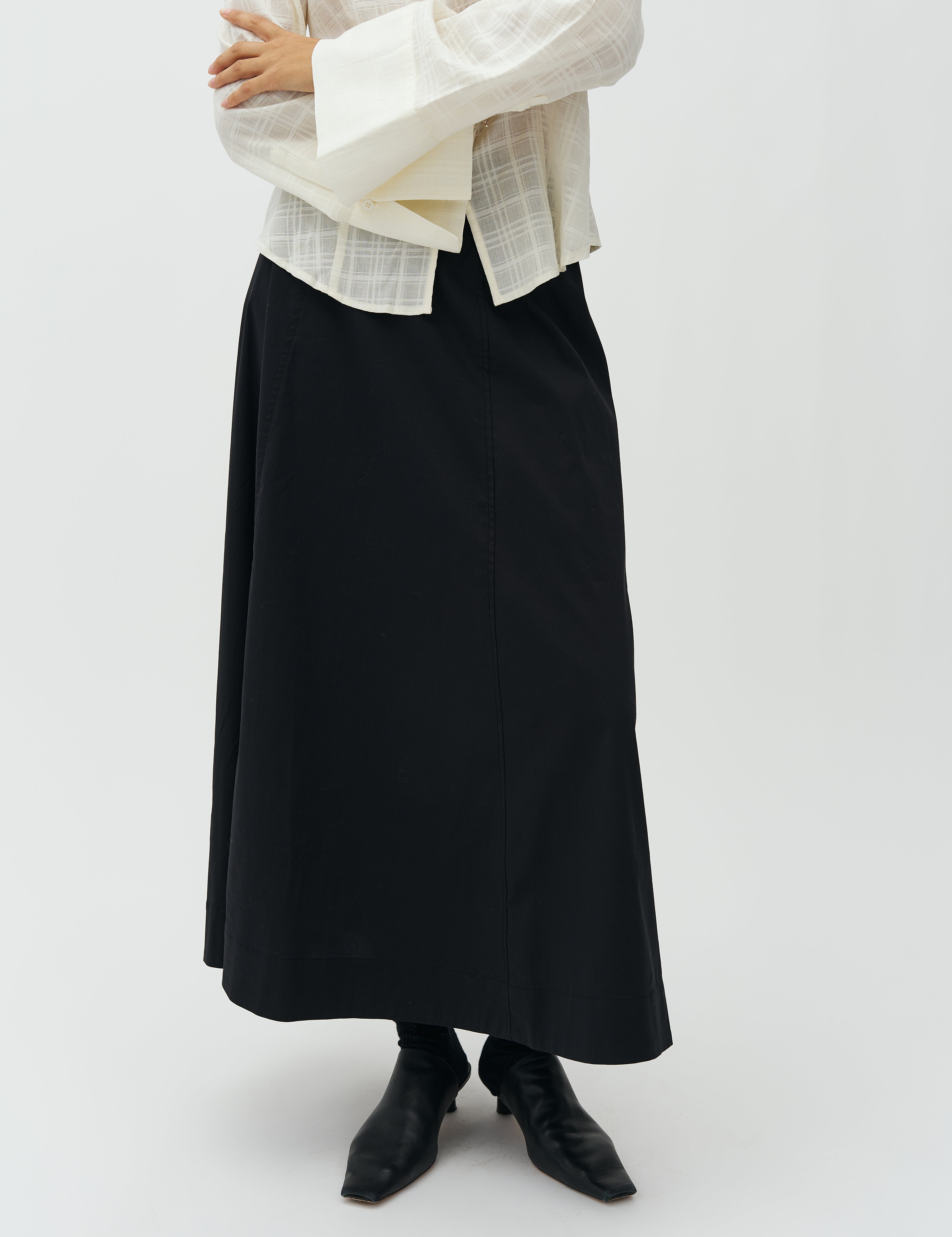 64101261-880-0.jpg