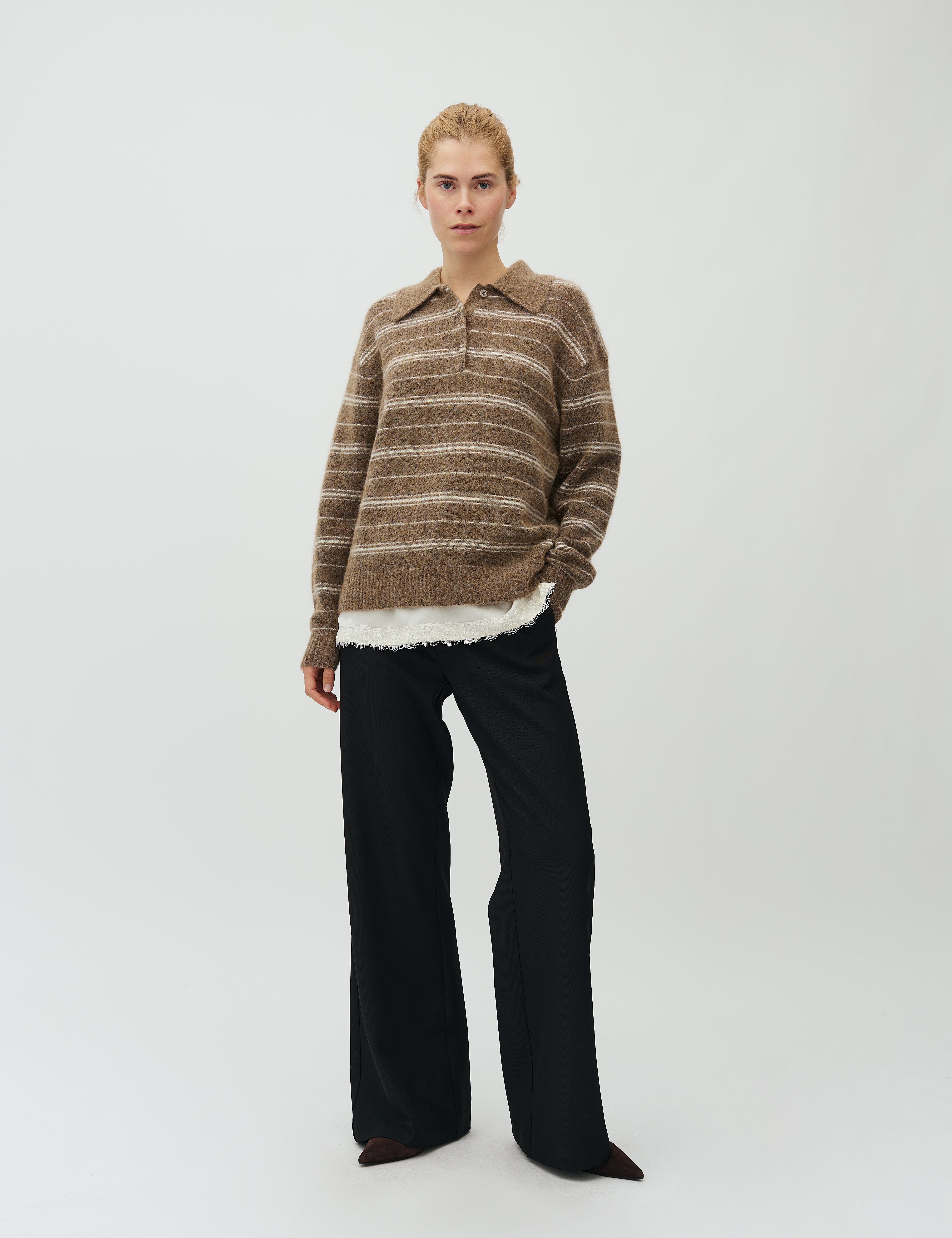 64891280-Y16-0.jpg