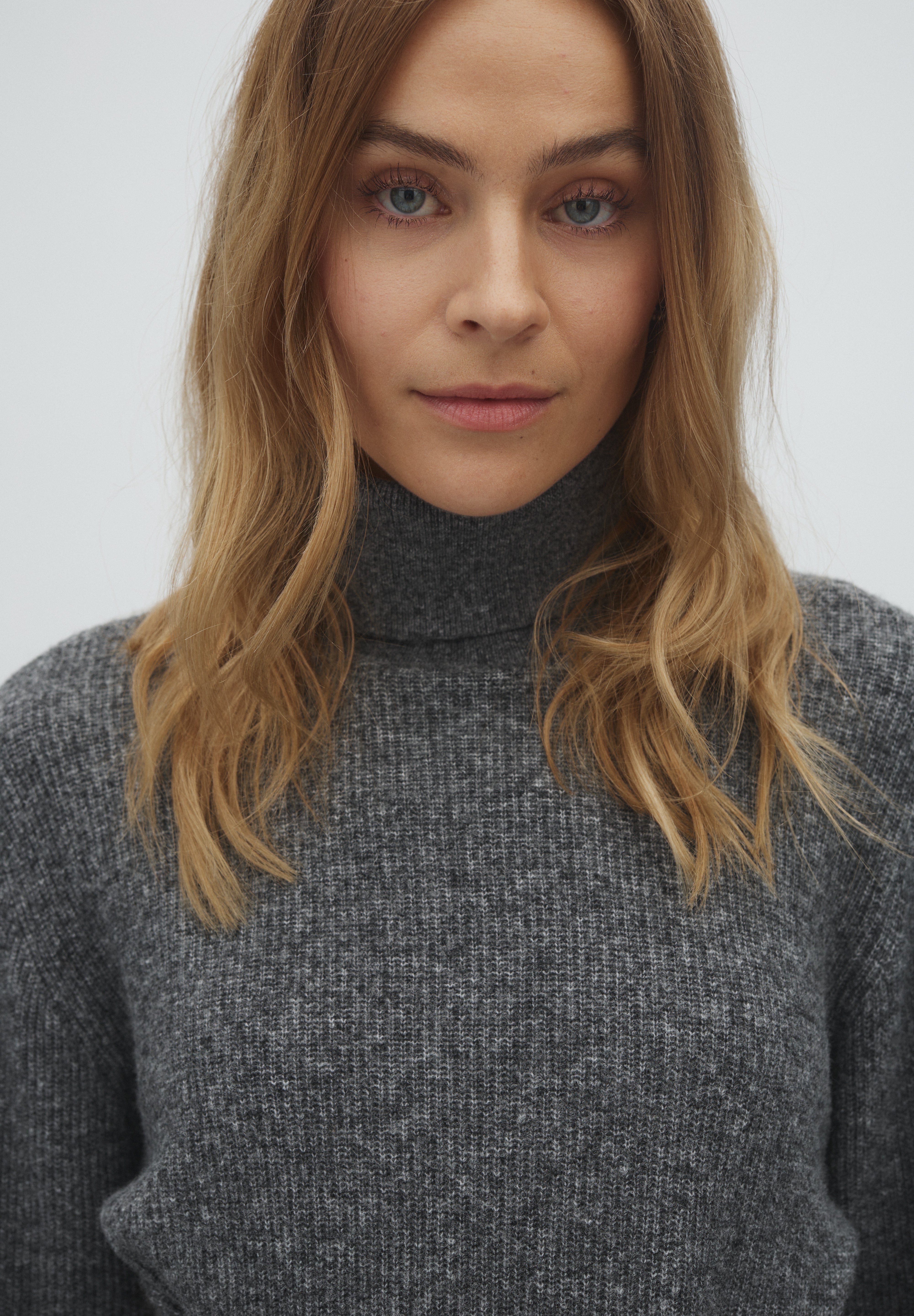 MbyM / Sula-M Rione / Charcoal Melange
