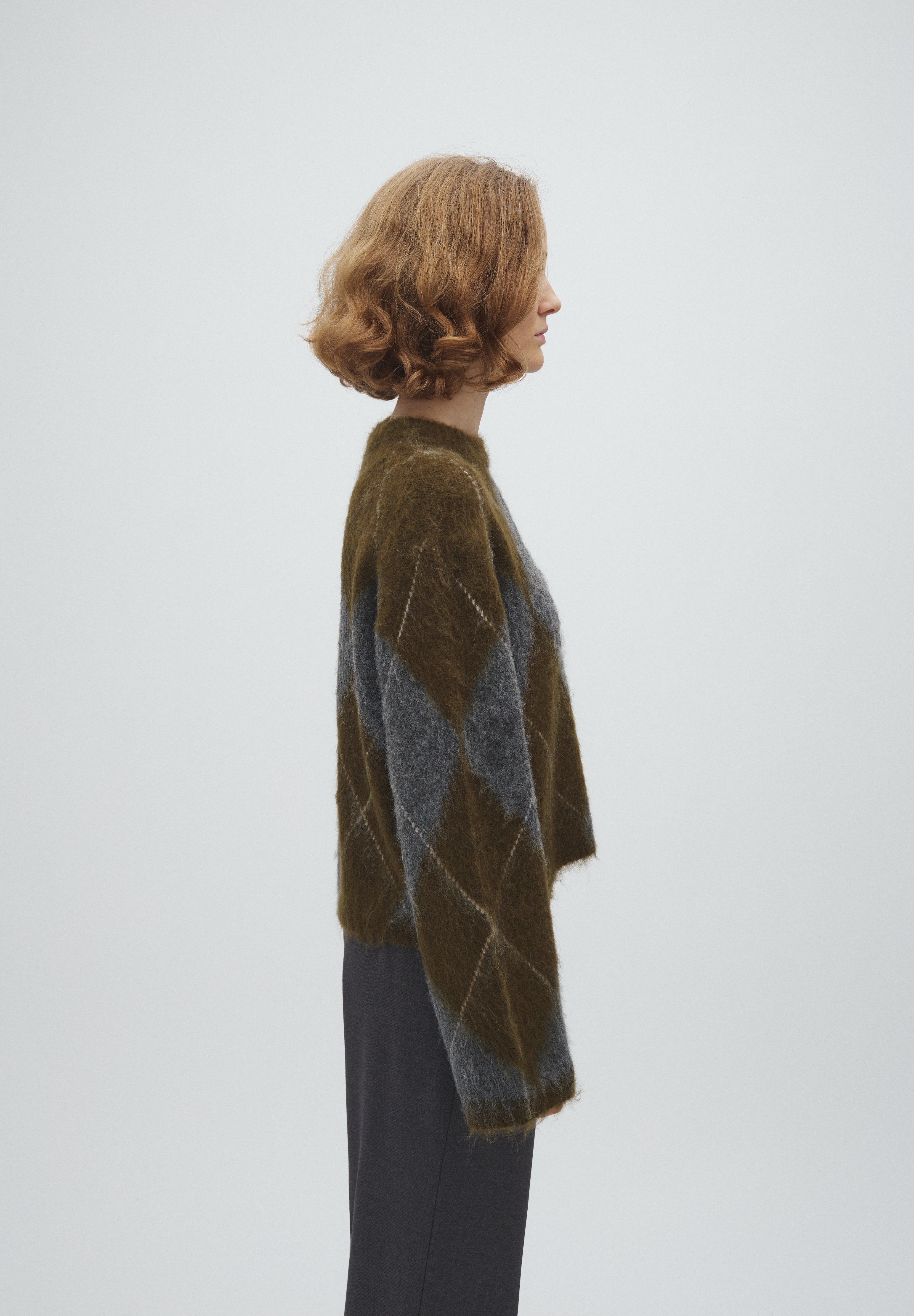 MbyM / Zelie-M Brush Artwork / Argyle Olive