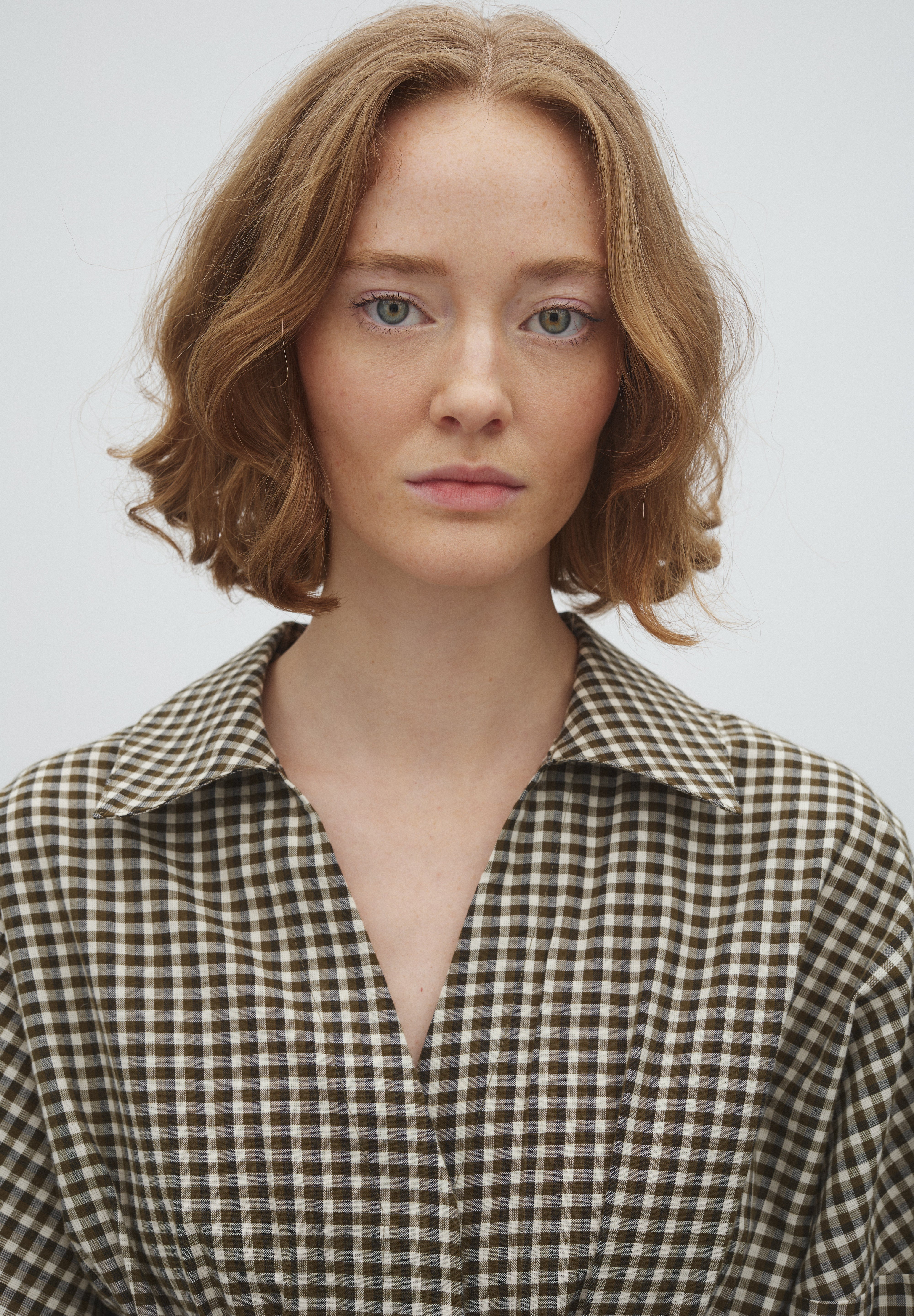 MbyM / Isidor-M Chechi / Smoked olive check