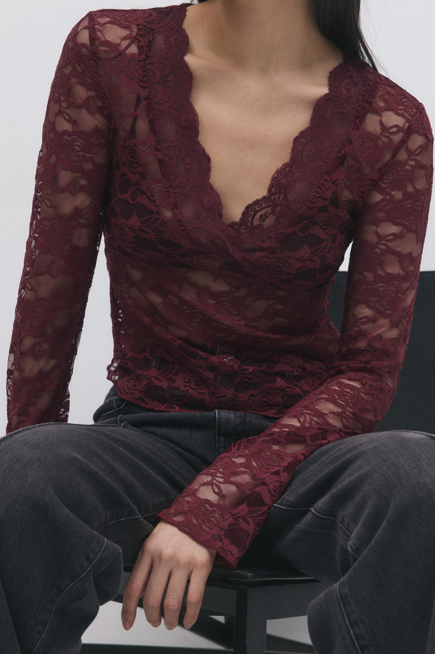 Gina Tricot / Lace top / Pomegranate