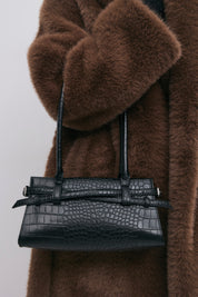Gina Tricot / Croco buckle shoulder bag / Black