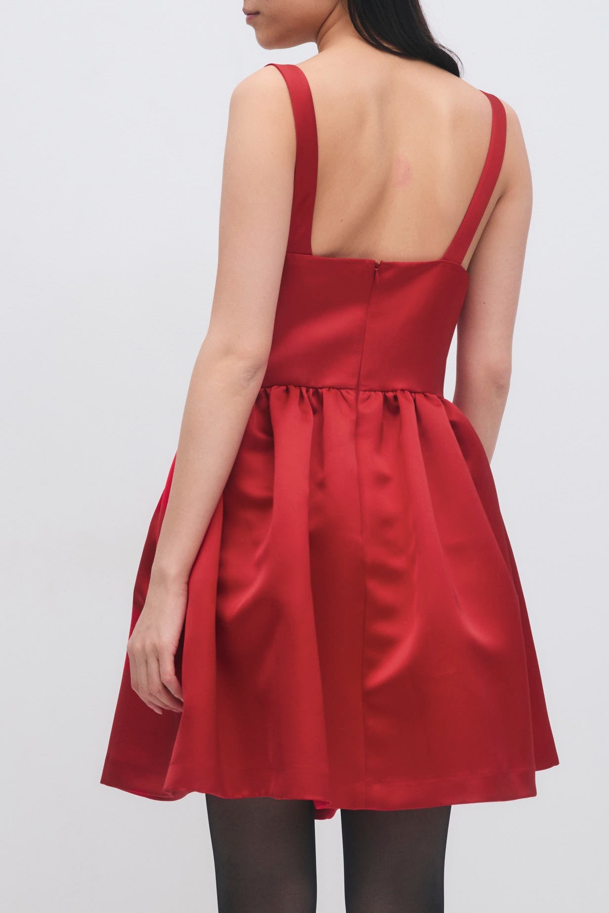 Gina Tricot / Satin mini dress / Haute red