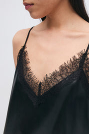 Gina Tricot / Lace detail pu dress / Black